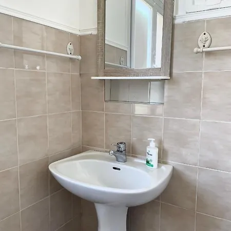 Gounod - Maison Proche De La